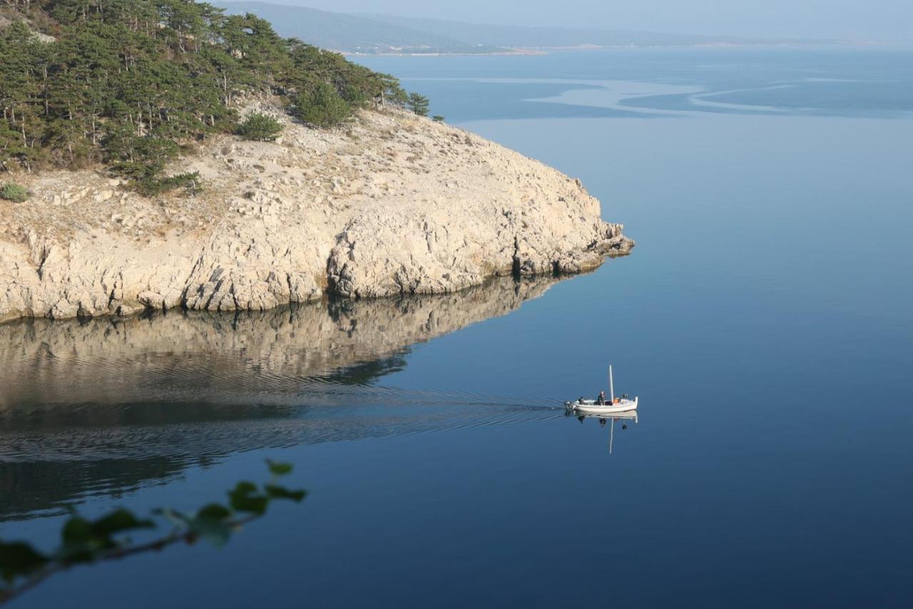 Vila Verbana Apartments Vrbnik  Dış mekan fotoğraf