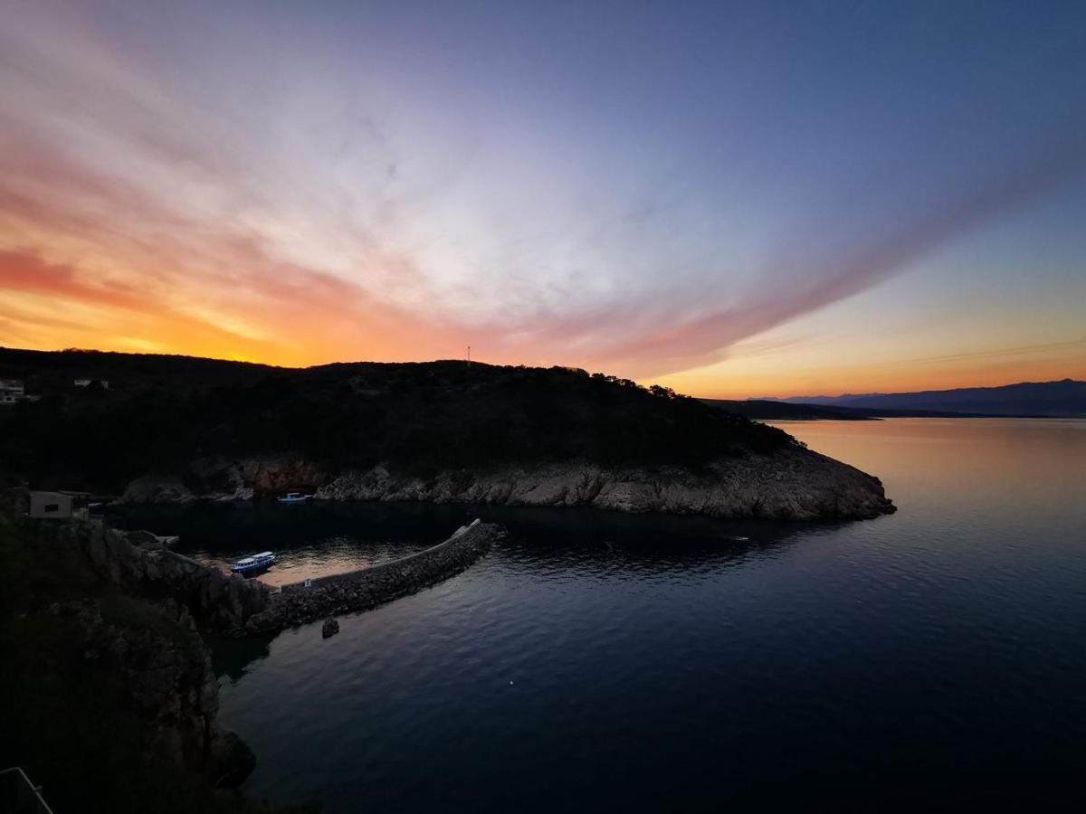 Vila Verbana Apartments Vrbnik  Dış mekan fotoğraf