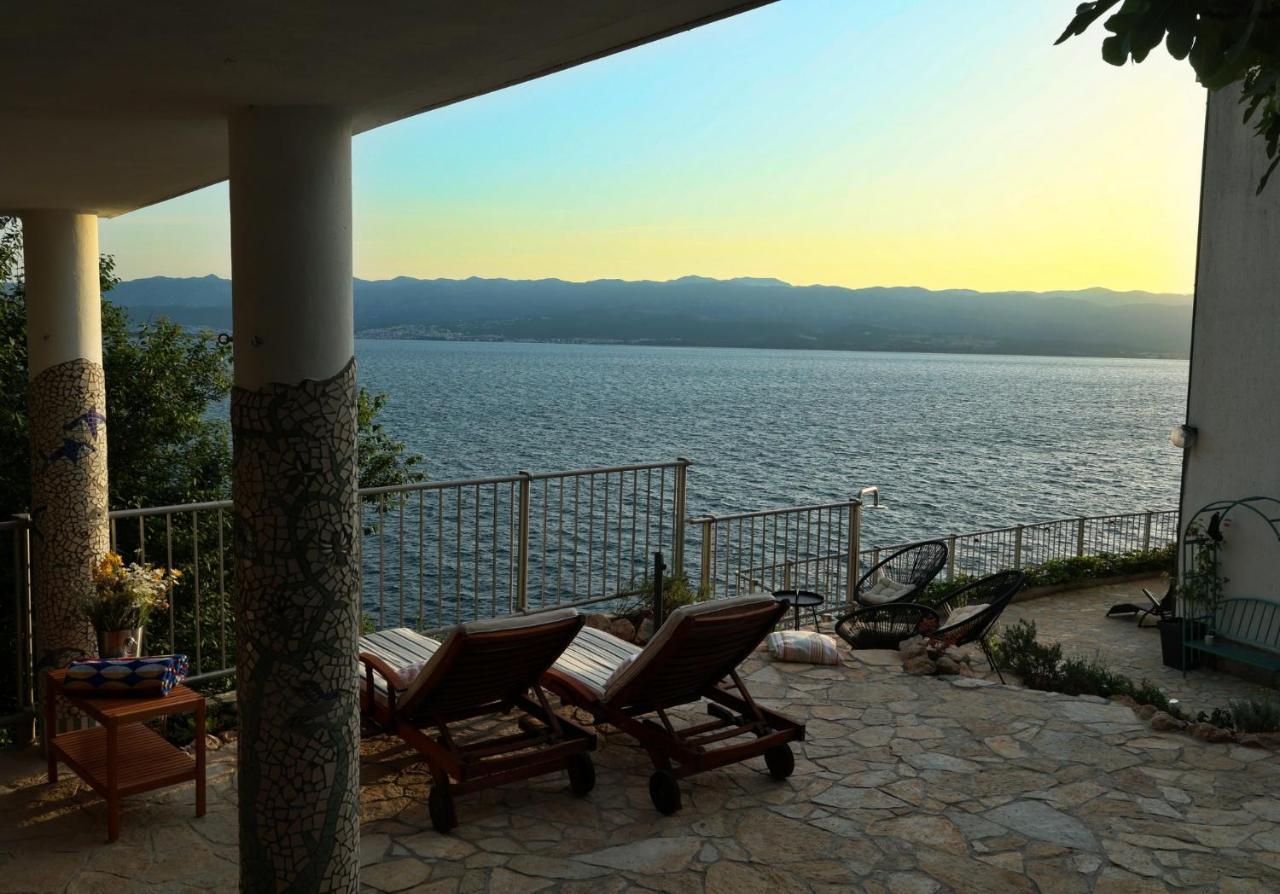 Vila Verbana Apartments Vrbnik  Dış mekan fotoğraf