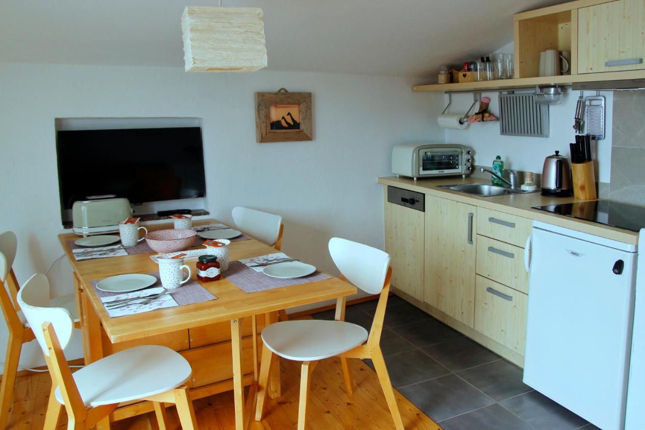 Vila Verbana Apartments Vrbnik  Dış mekan fotoğraf