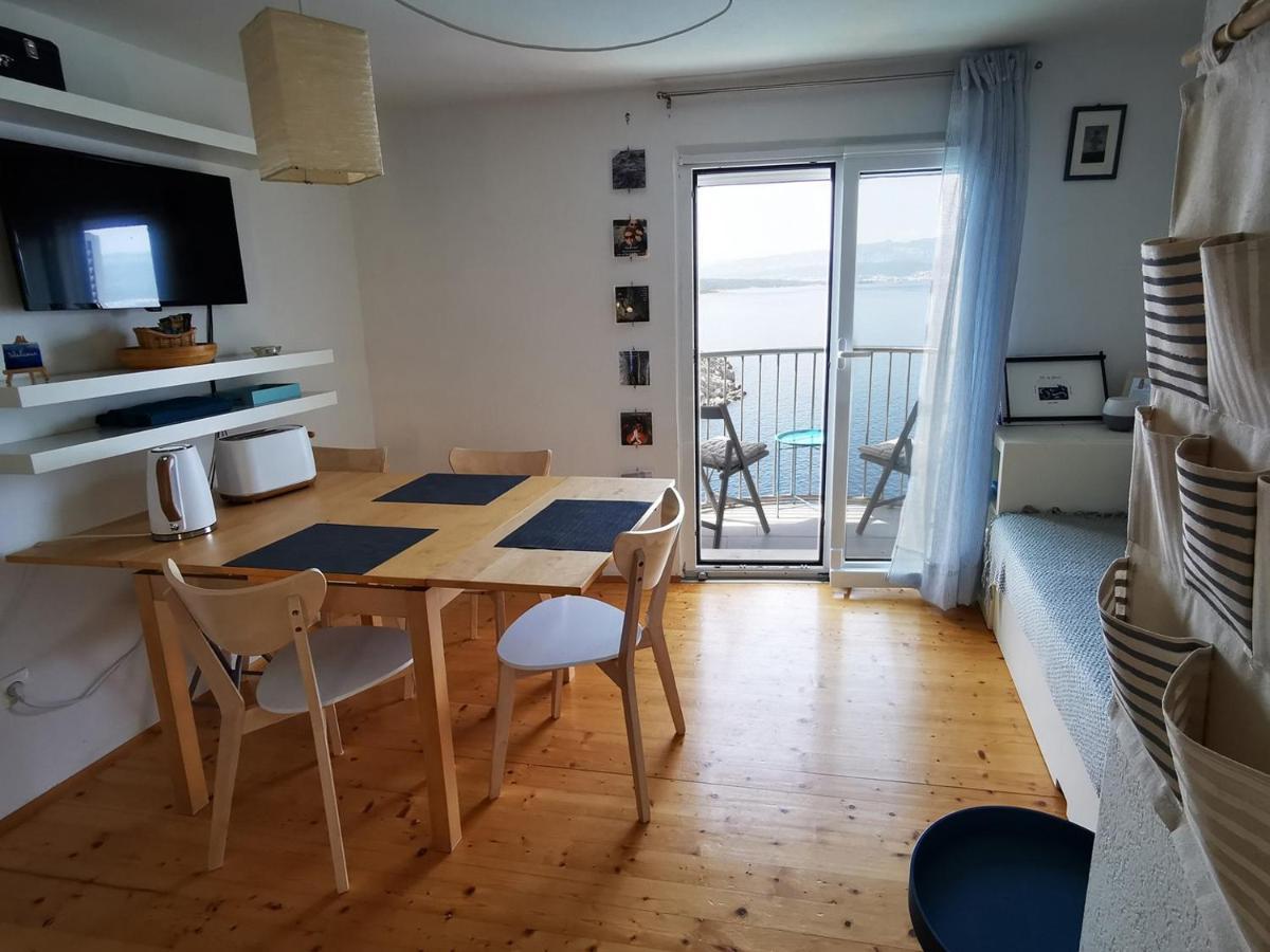 Vila Verbana Apartments Vrbnik  Dış mekan fotoğraf