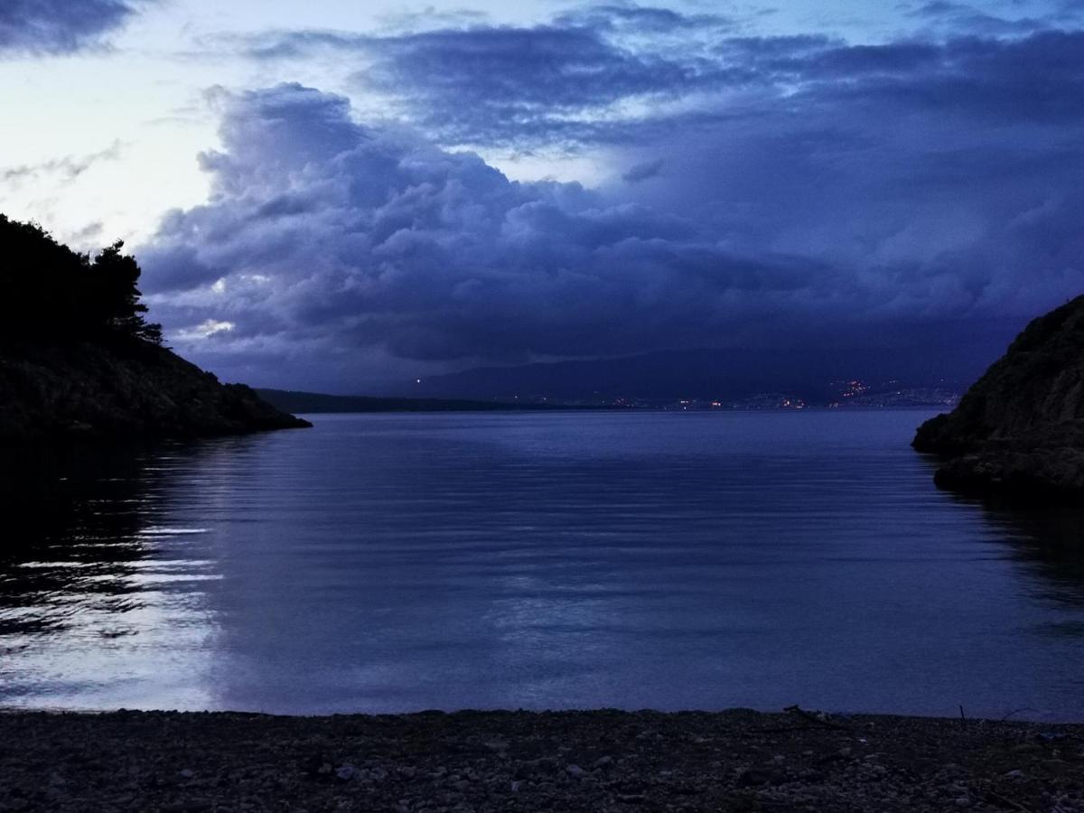 Vila Verbana Apartments Vrbnik  Dış mekan fotoğraf