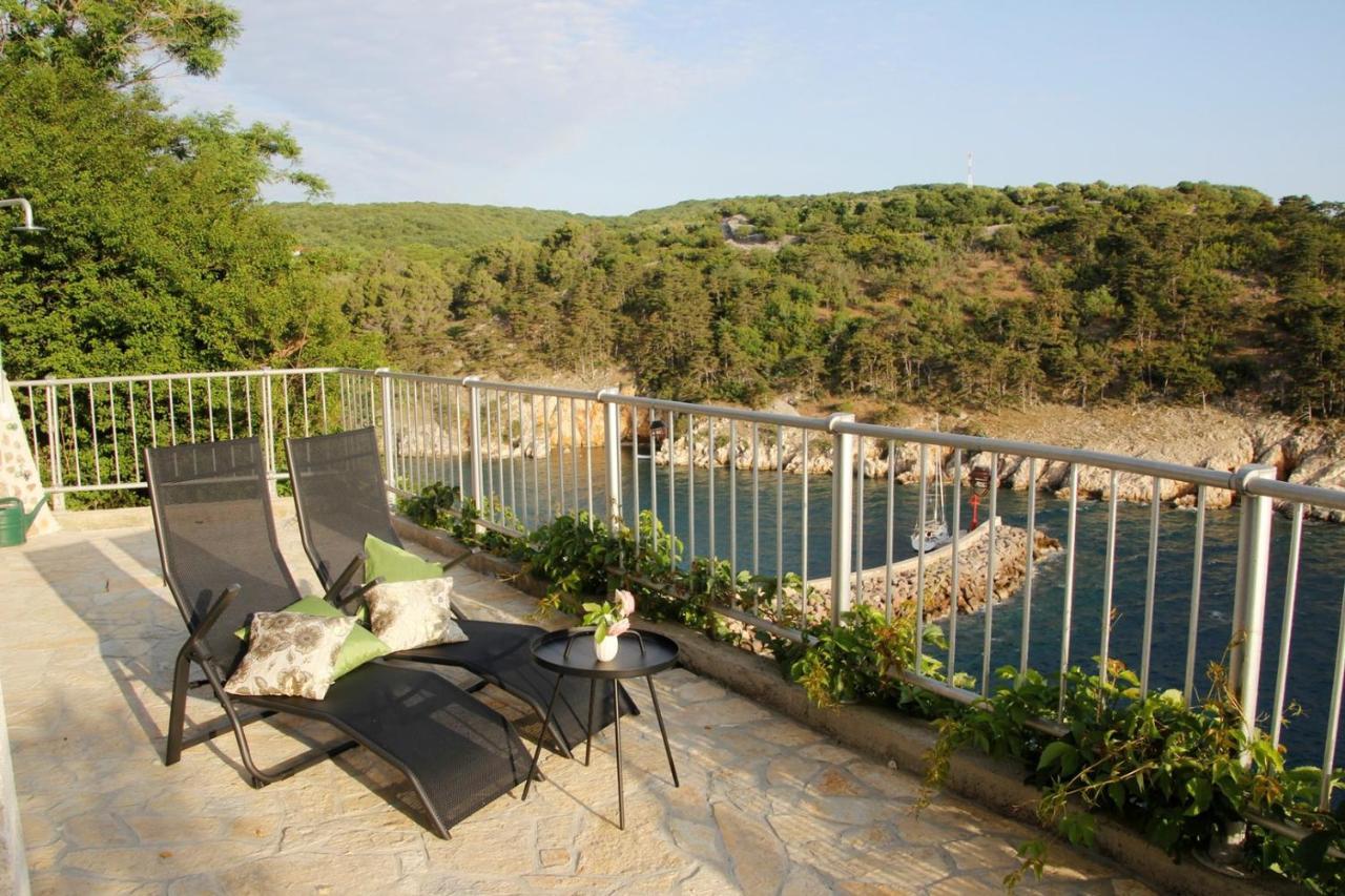 Vila Verbana Apartments Vrbnik  Dış mekan fotoğraf